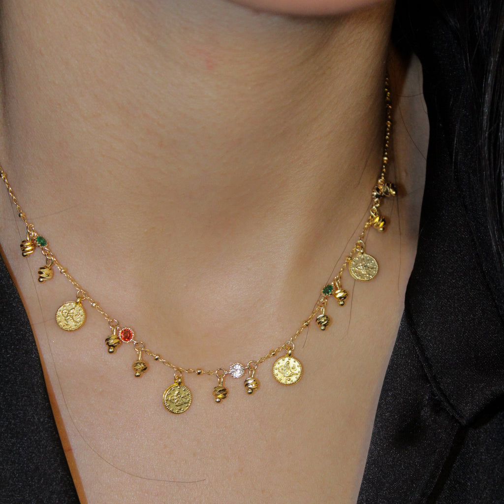 Qamaria Choker