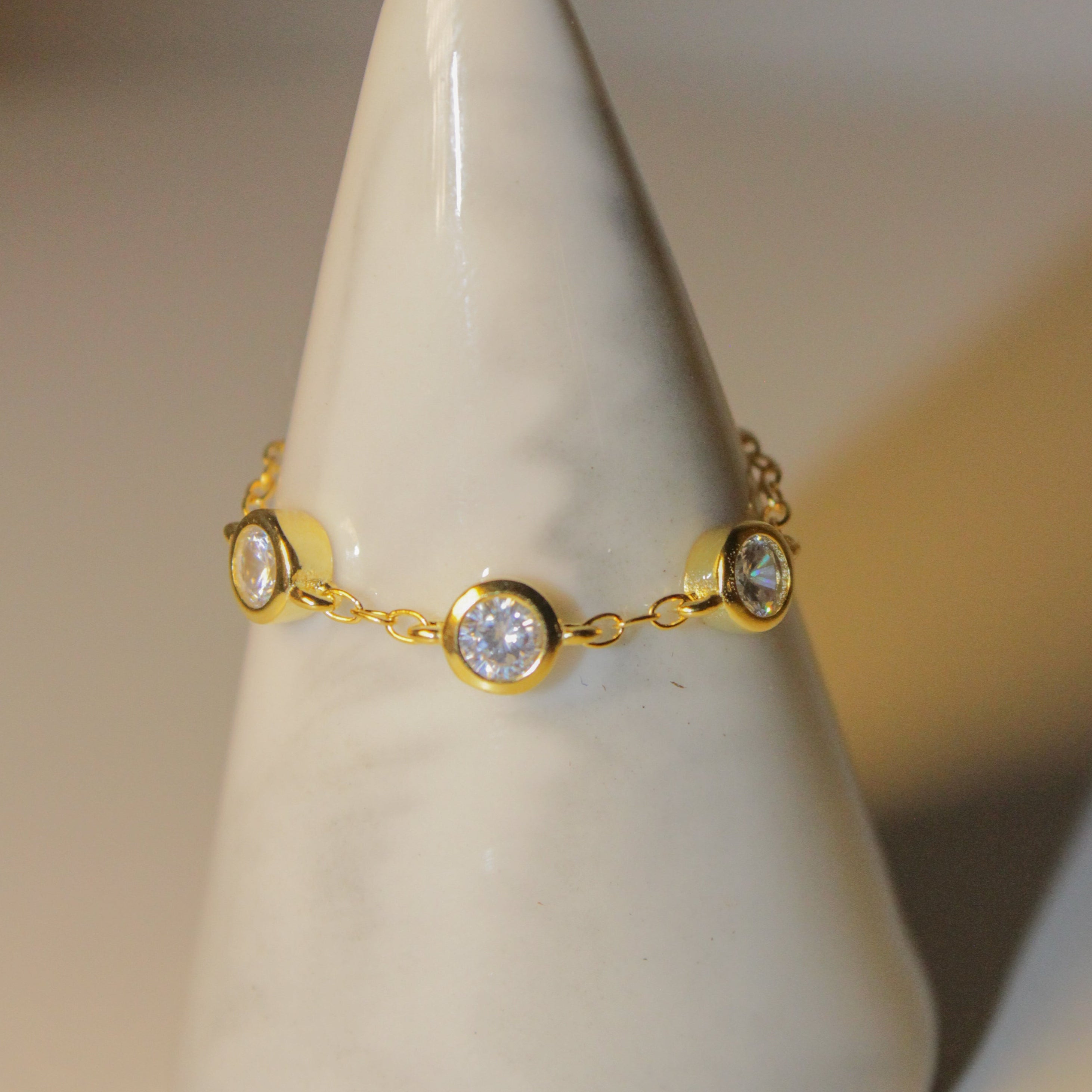 Aseil Chain Adjustable Ring