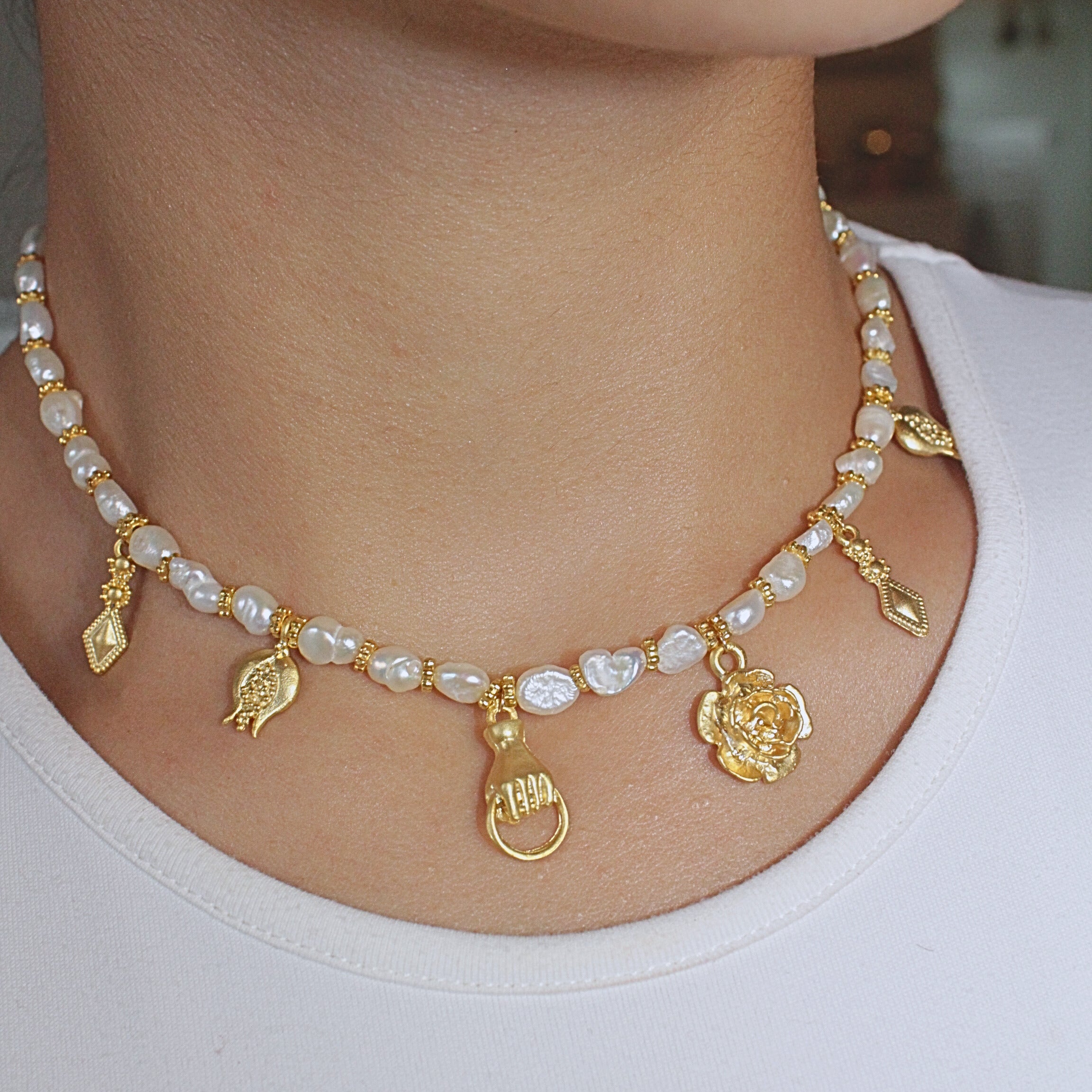 Elara Choker